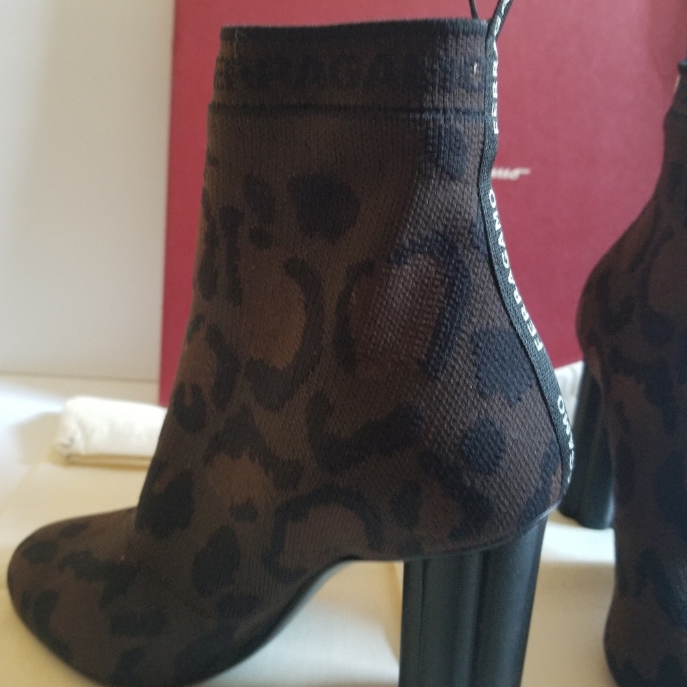 Salvatore Ferragamo Animal Print Knit Sock High Heeled Booties Size 7 D … - Picture 6 of 9